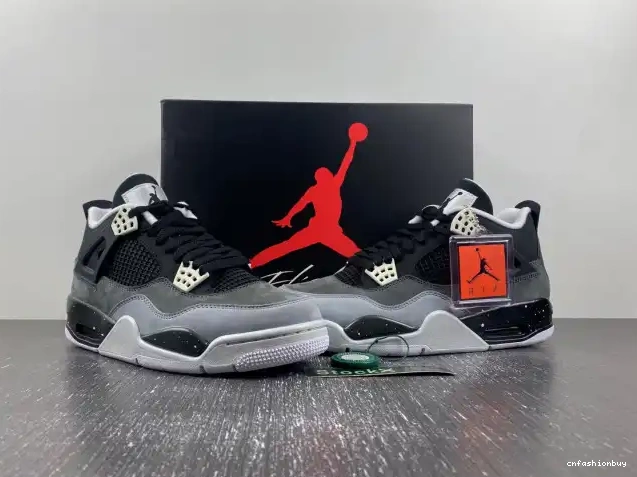 4 (2013) Retro Jordan Pack 626969-030 Fear 0526